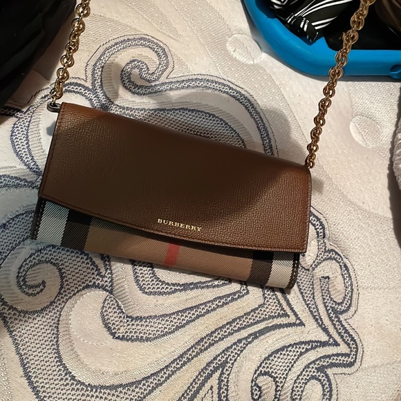 Brand new, only wore once. - Picture 4 of 6